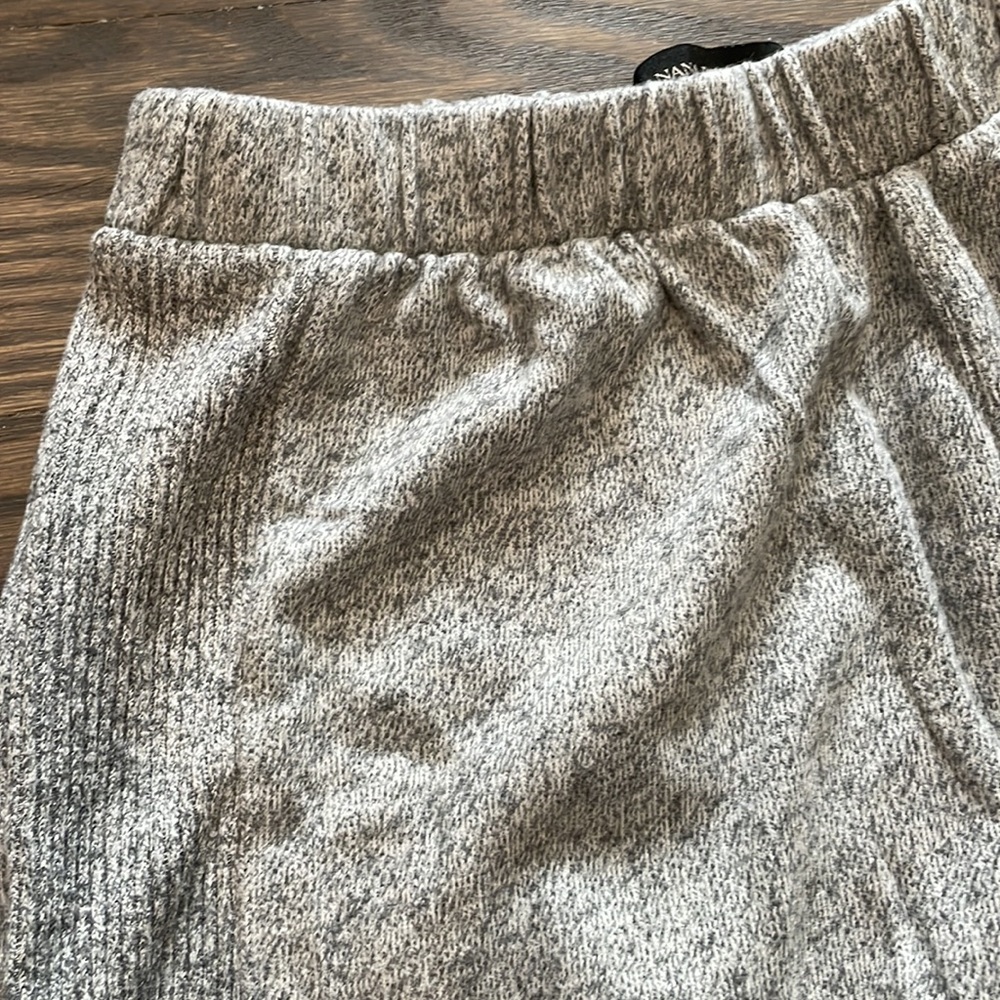 Wide leg comfy Banana Republic sweats